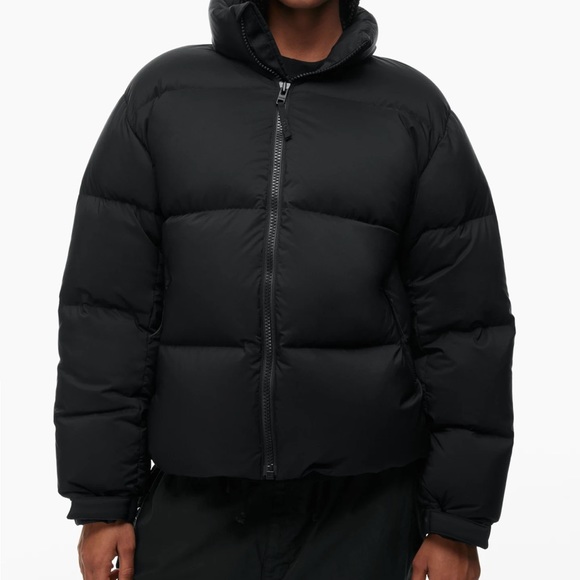 TNA The Mega Puff - Picture 1 of 5